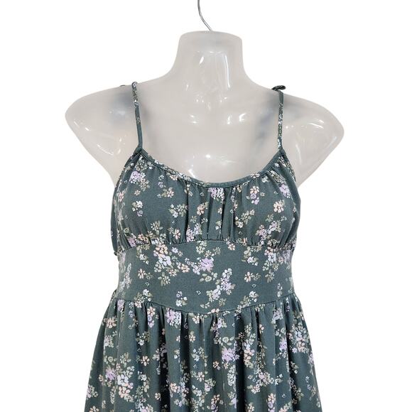 Arizona Jean Co. Floral Tie Strap Smocked Jumpsuit With Pocket Gray Size Small - Picture 4 of 9